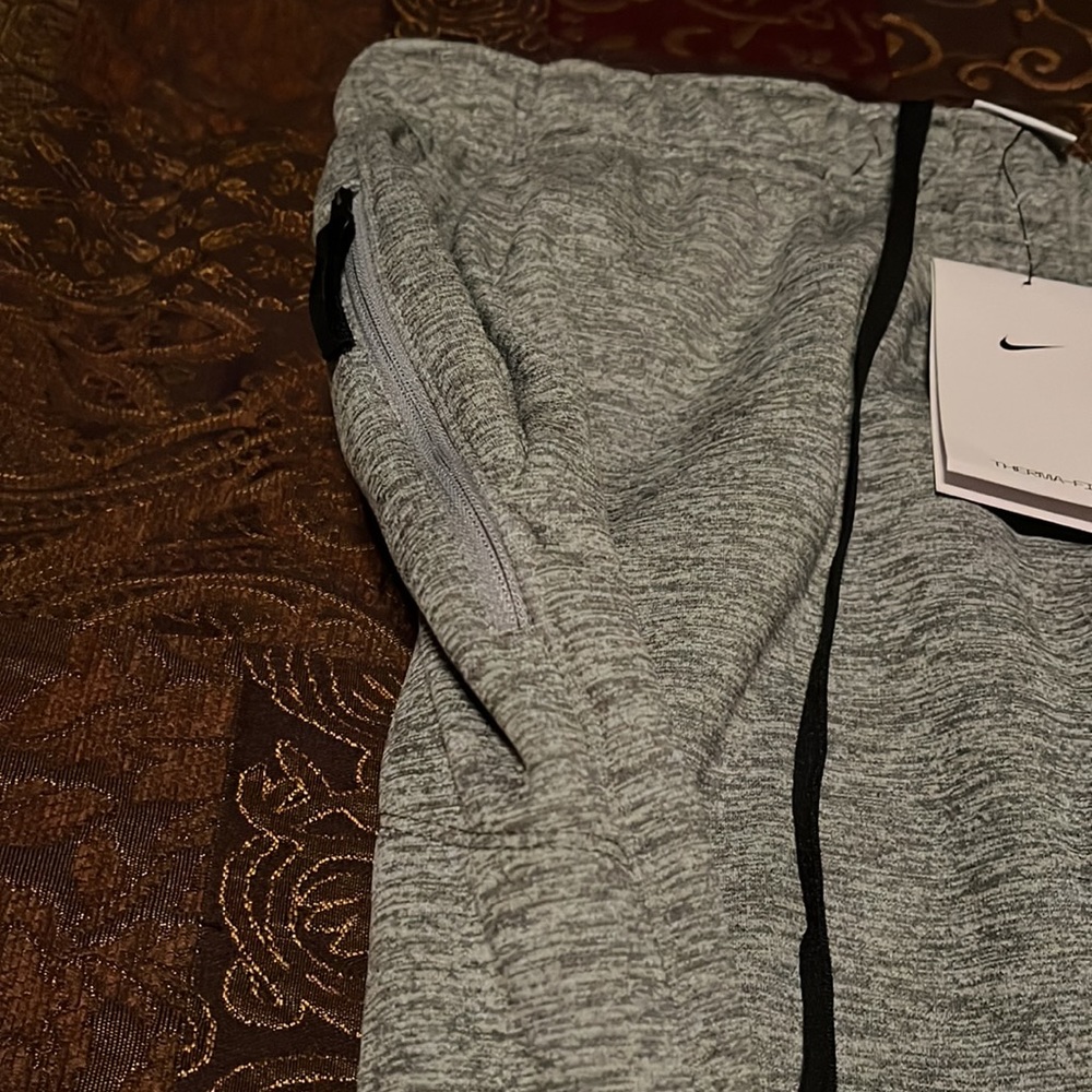 Nike Therma Fit Fleece Lined Jogger - Picture 5 of 8